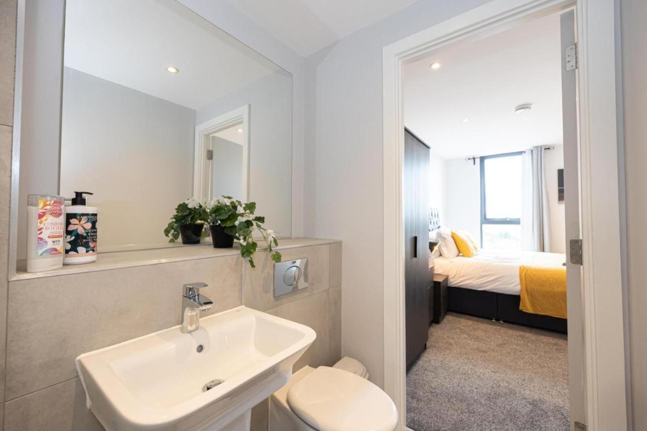 Contemporary 3 Bedrooms Apartment Manchester City מראה חיצוני תמונה